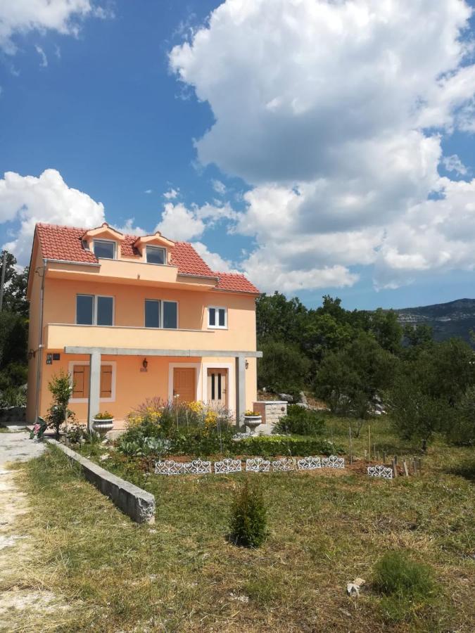 Castello Flower Apartment Kaštela Extérieur photo