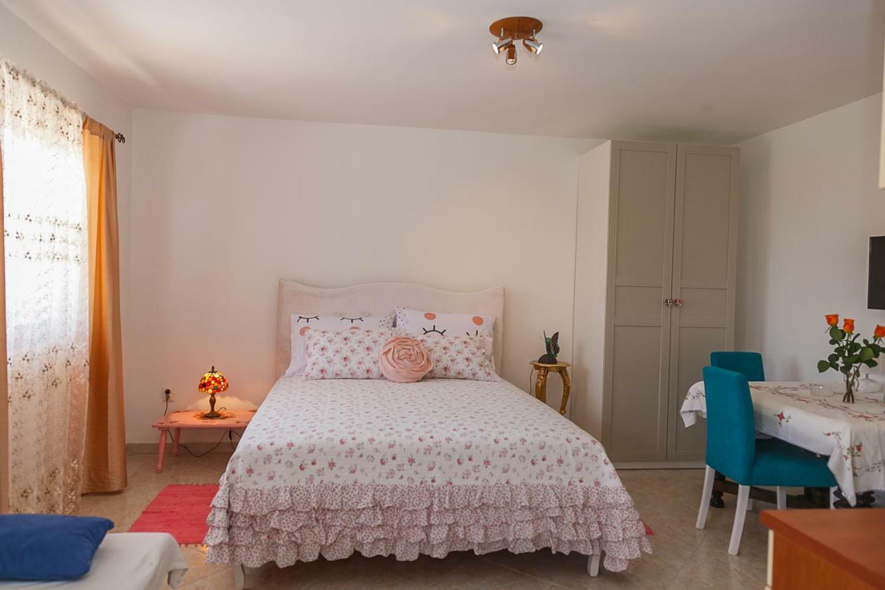 Castello Flower Apartment Kaštela Extérieur photo
